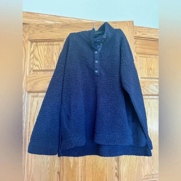 Aerie - Sherpa Pullover Sweater - Picture 1 of 10